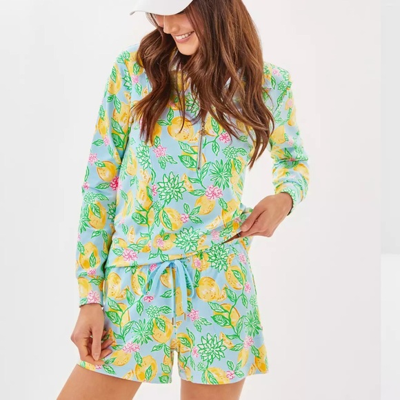 Lilly Pulitzer Other - Lilly Pulitzer 4" Loxley Knit Short xs new